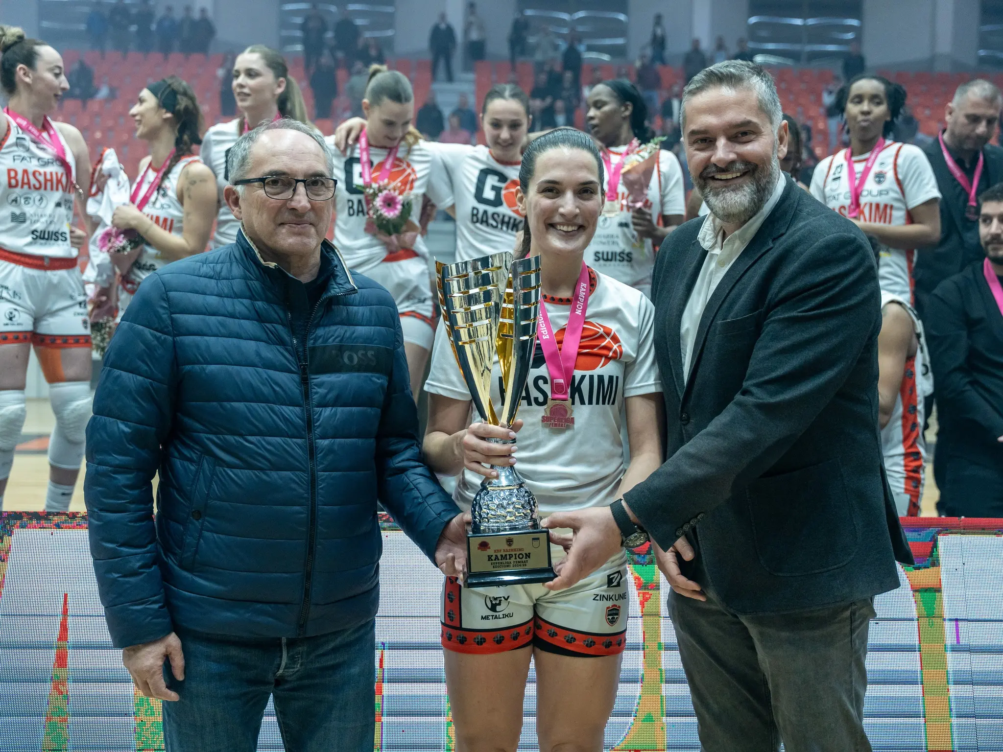 Pamje nga ndeshja finale Bashkimi-Peja 03